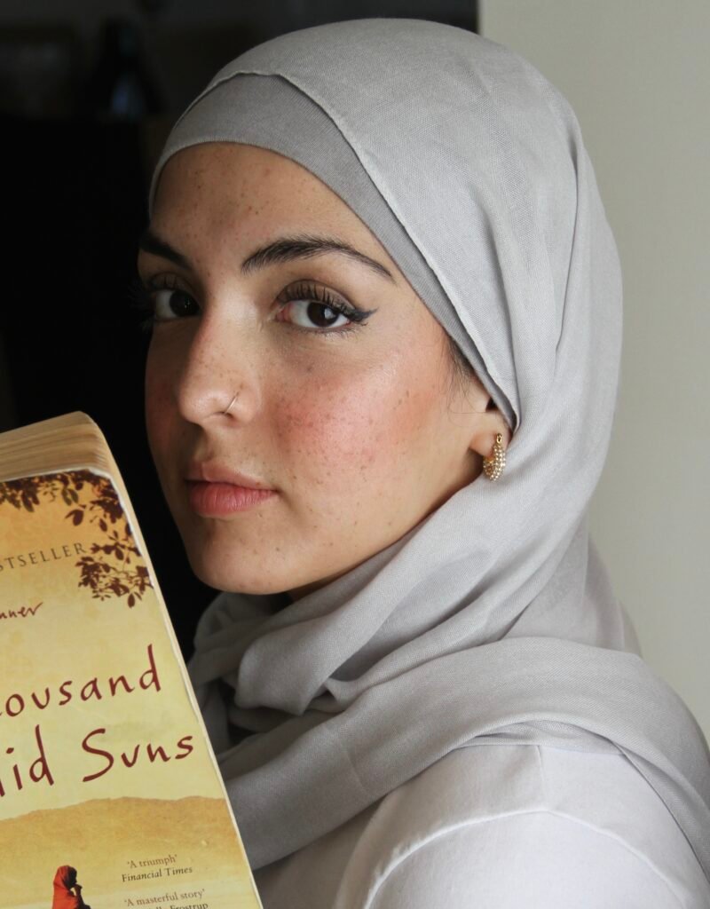 Signature Modal Hijab - "Light Gray"