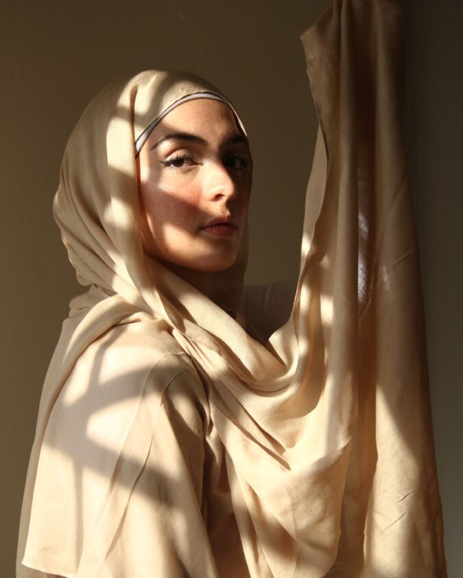 Signature Modal Hijab - "Desert"
