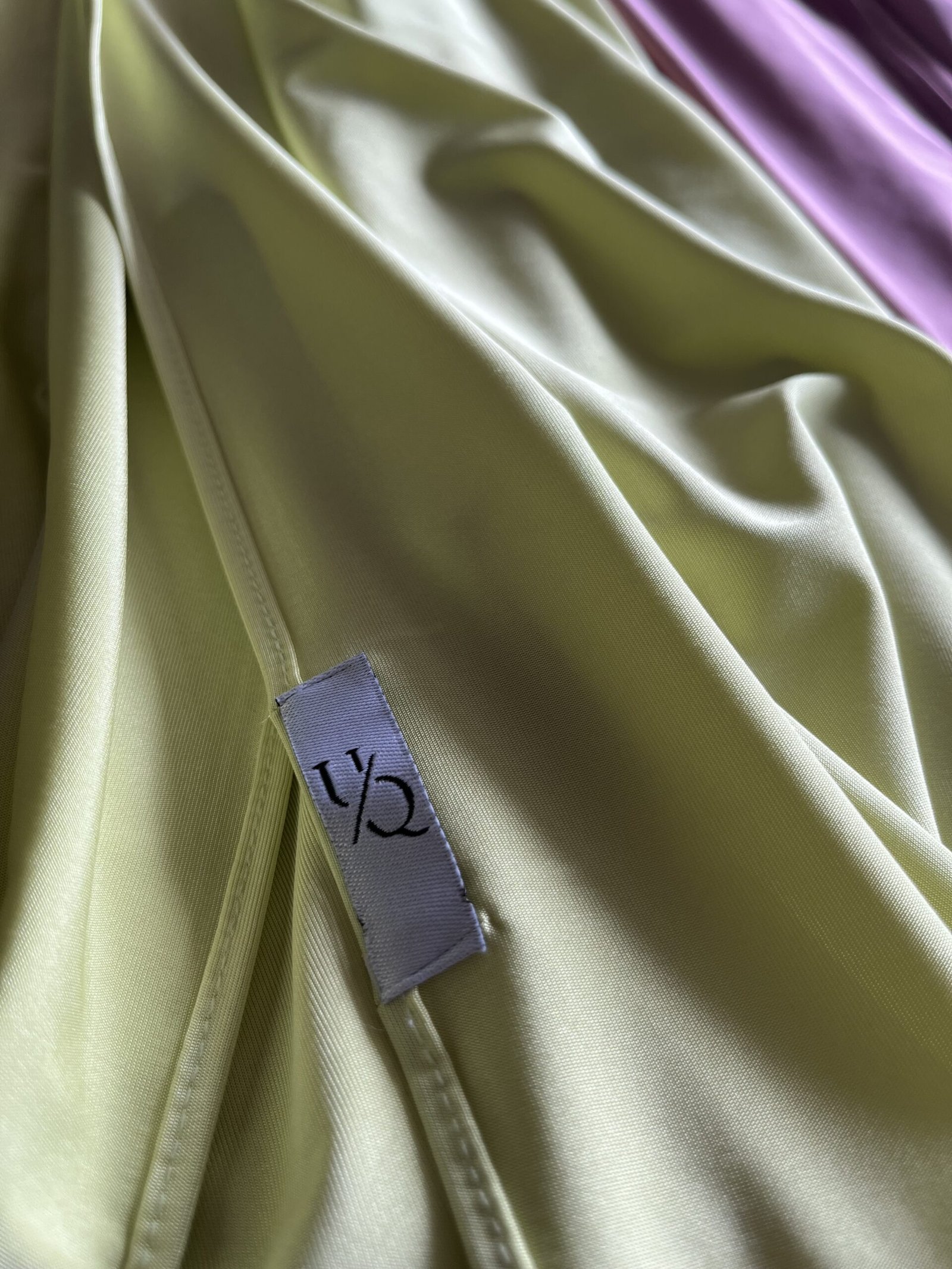 Satin Jersey- “Apple green peridot” - Image 2